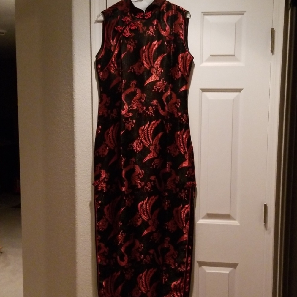 Oriental dress